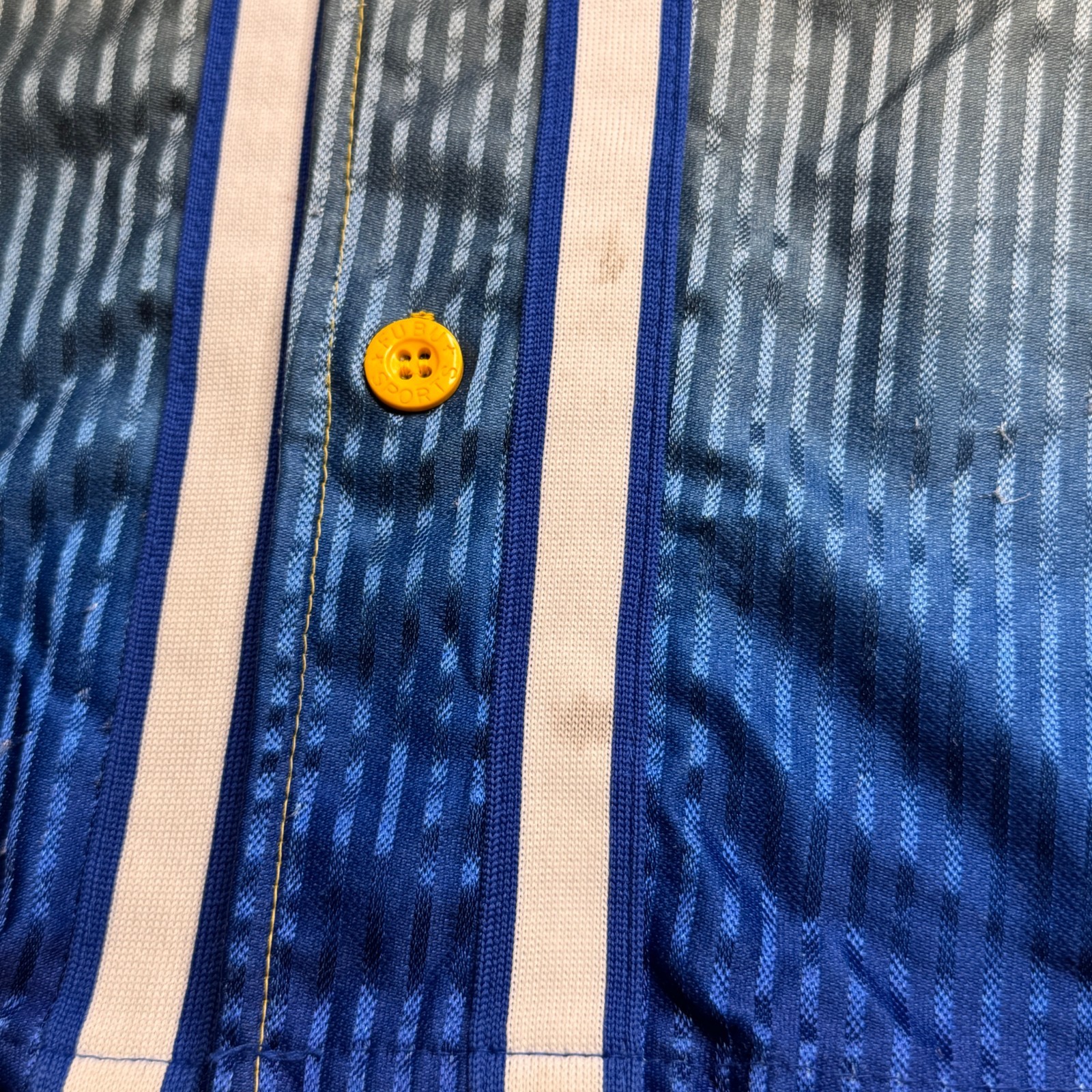 Picture 4 of 12