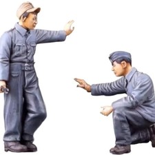 1/35 WW2 Military Tank Crew Soldier RESIN FIGURE MODEL KIT Unassembled Unpainted