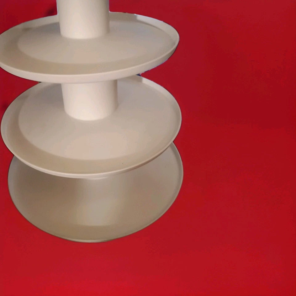 Wilton Soporte Plástico para Cupcakes 4 Niveles Boda Cumpleaños Fiesta Postre 17”T Foto 2 de 3