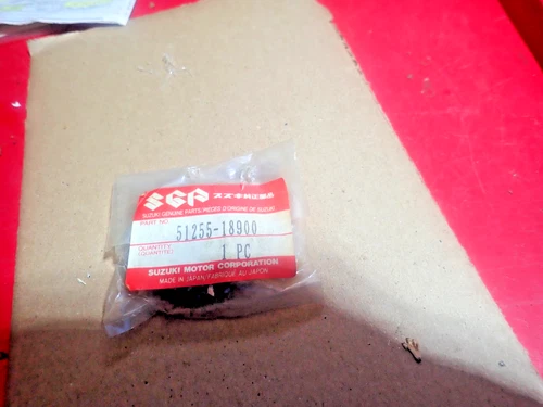 DUST SEAL