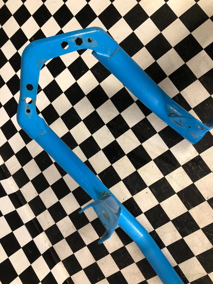 Parachoques trasero azul Can-Am Outlander 570 650 850 1000 2016-2018 EFI OEM 16 17 18 Foto 4 de 4