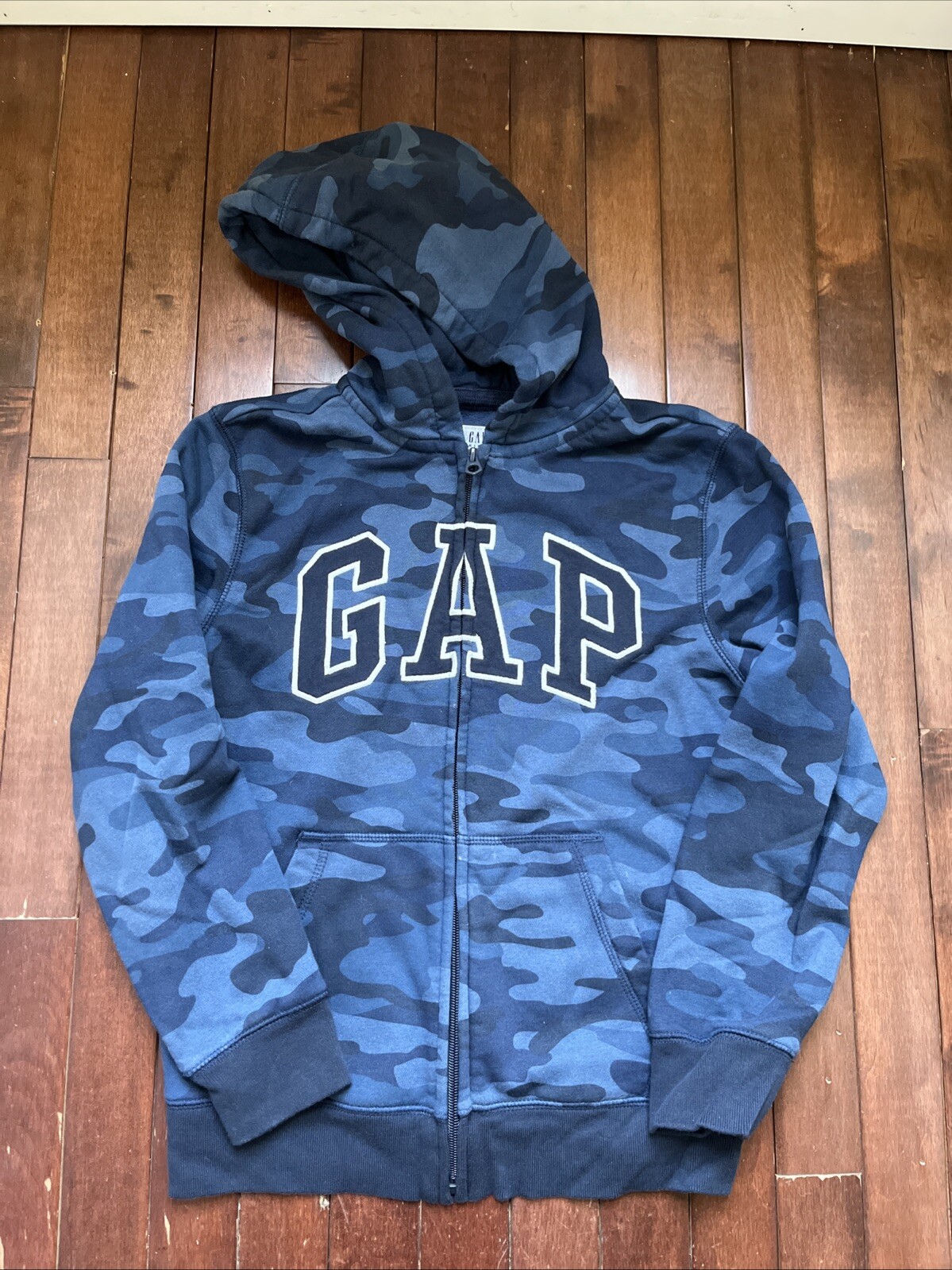 Picture 1 of 4