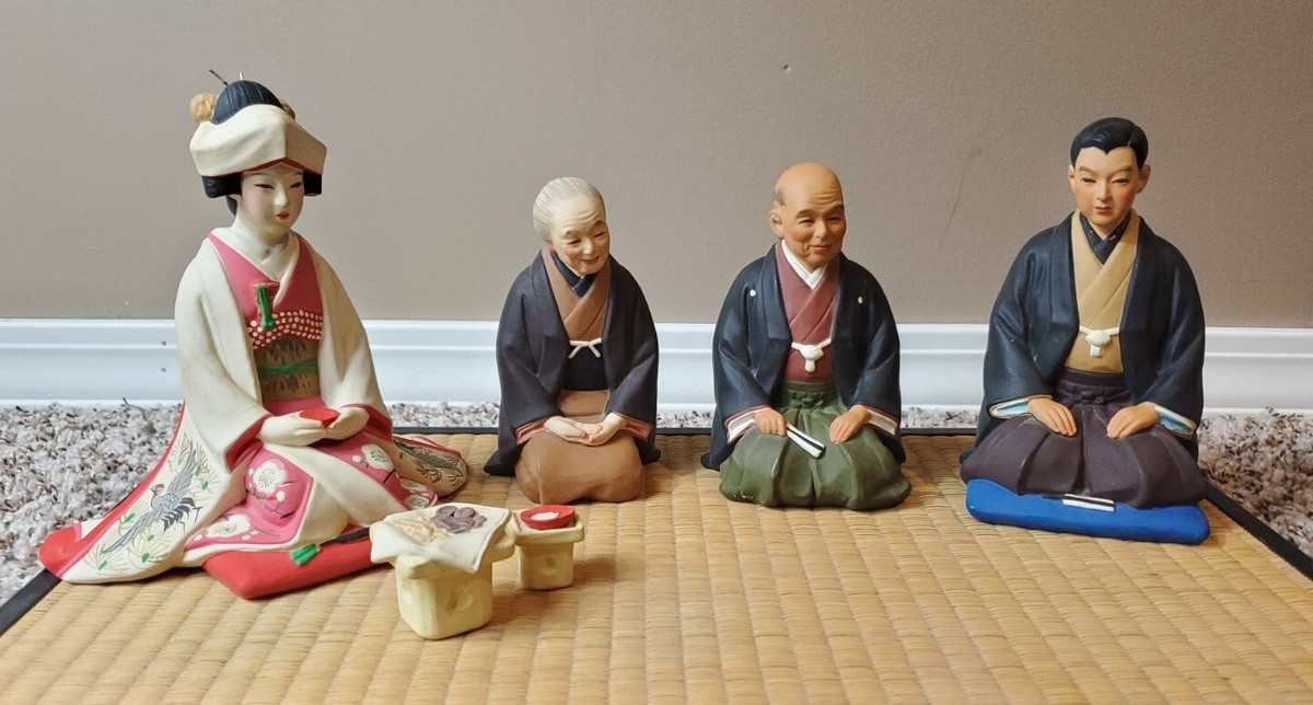 Vtg Hakata Urasaki Wedding Bride Groom Parents Dolls, Made in Japan