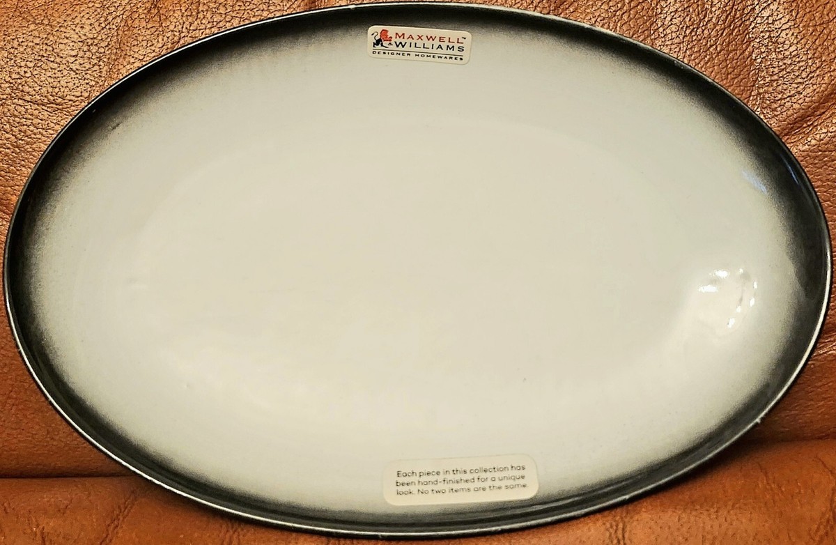 Maxwell Williams Caviar Granite Oval Plate 25x16cm
