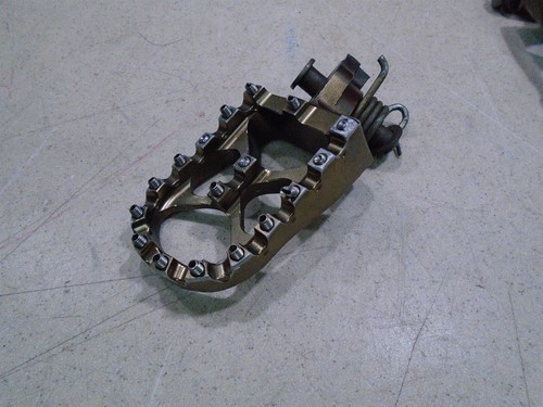 2009 SUZUKI RMZ 250 FOOT PEGS 09 RMZ250 - Picture 2 of 11