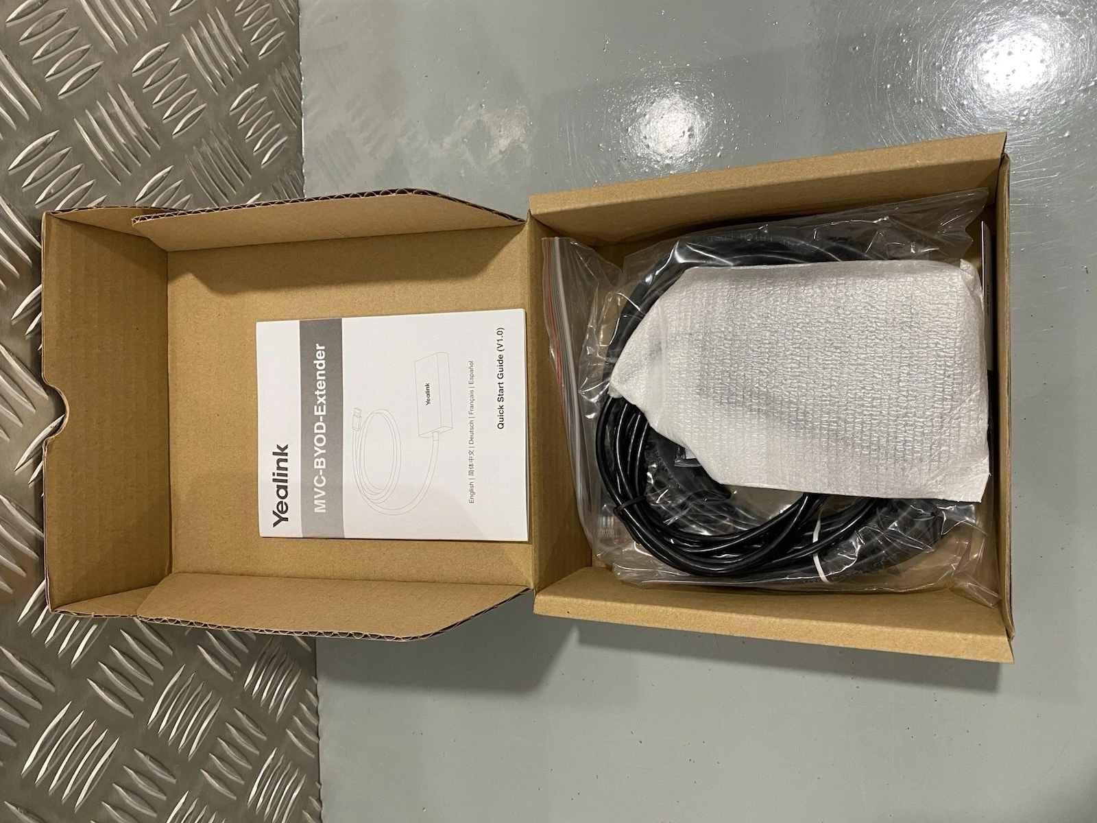 Yealink MVC BYOD Extender Unit MVC-BYOD-Extender Brand New 3