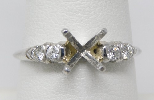 Platinum Diamond Accents Semi-Mount Engagement Ring Sz 8.25 B9530