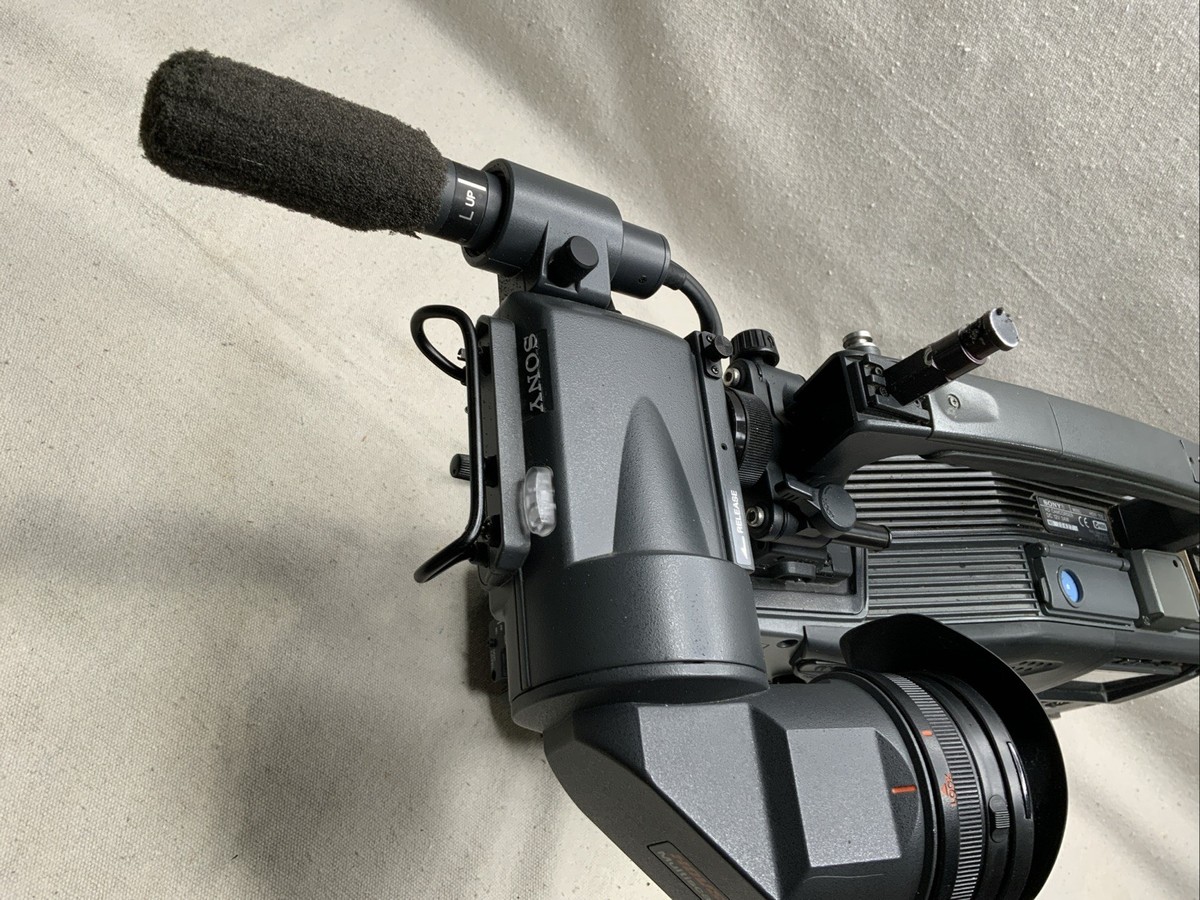SONY HDW-750 HDカムコーダー HDW-750 / HDCAM Camcoder【中古放送用・業務用 映像機器・音響