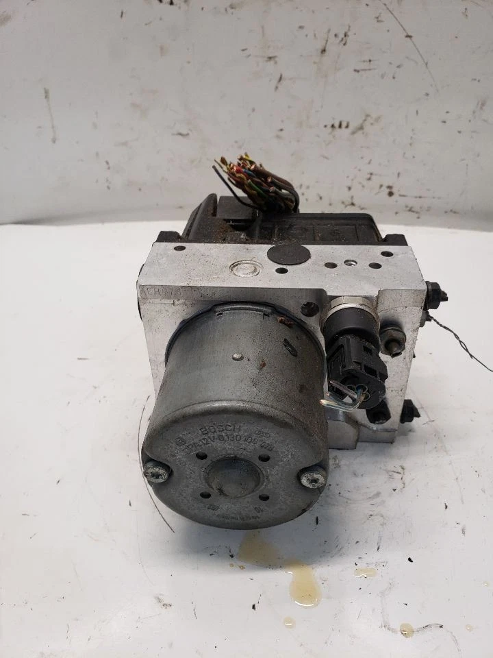 Conjunto de piezas de freno antibloqueo Xi AWD para BMW 325i 1417670 01-05 Foto 2 de 4