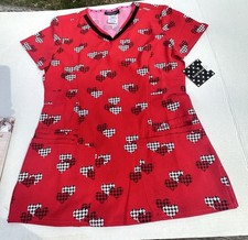 HeartSoul Red and Black Heart-Print V-Neck Scrub Top NWT XS