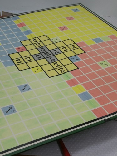 Keyword - Waddington’s game Similar to Scrabble - Picture 2 of 7