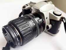 Canon EOS 500N 35mm Film SLR Camera + Canon 35-135mm USM Lens – AF Fault/Manual