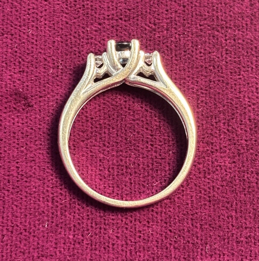 10K Solid White Gold Ring Featuring Two ~.05ct Di… - image 7