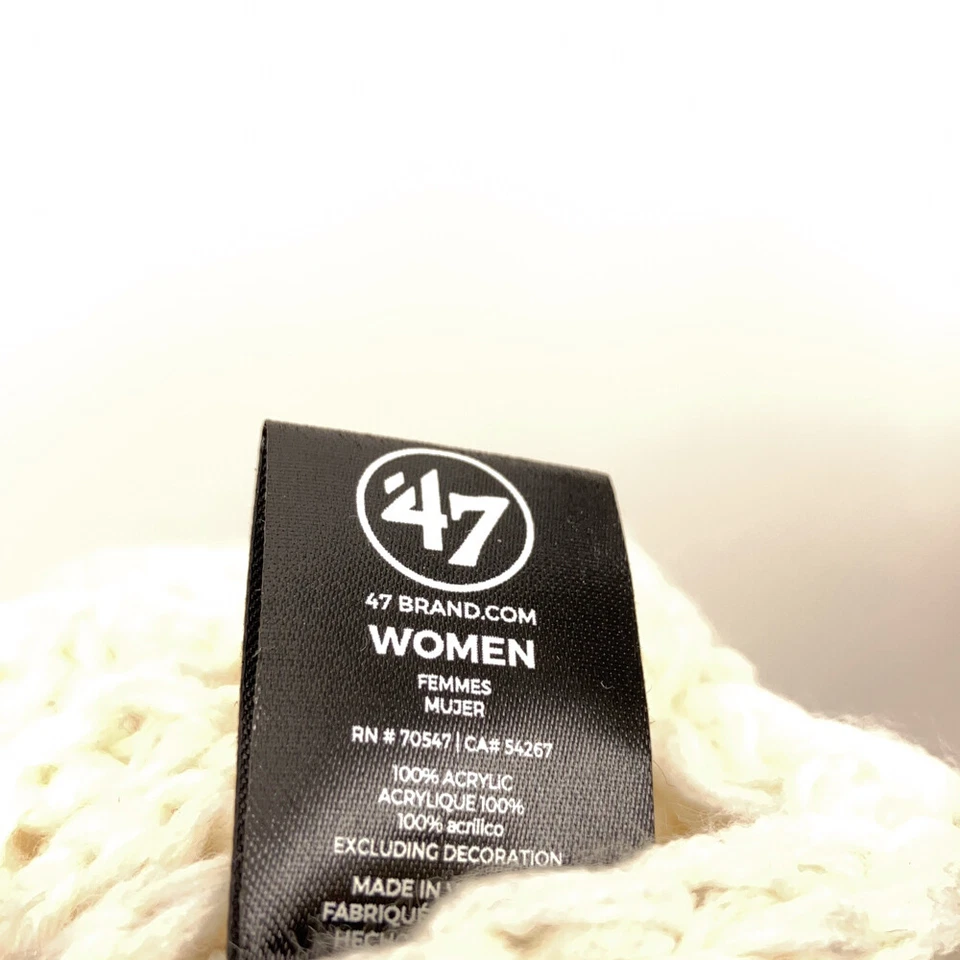 Sombrero de invierno tejido marfil New England Patriots para mujer Foto 4 de 4