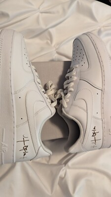  TRAVIS SCOTT AIR  FORCE 1  UTOPIA -DS  Size 9