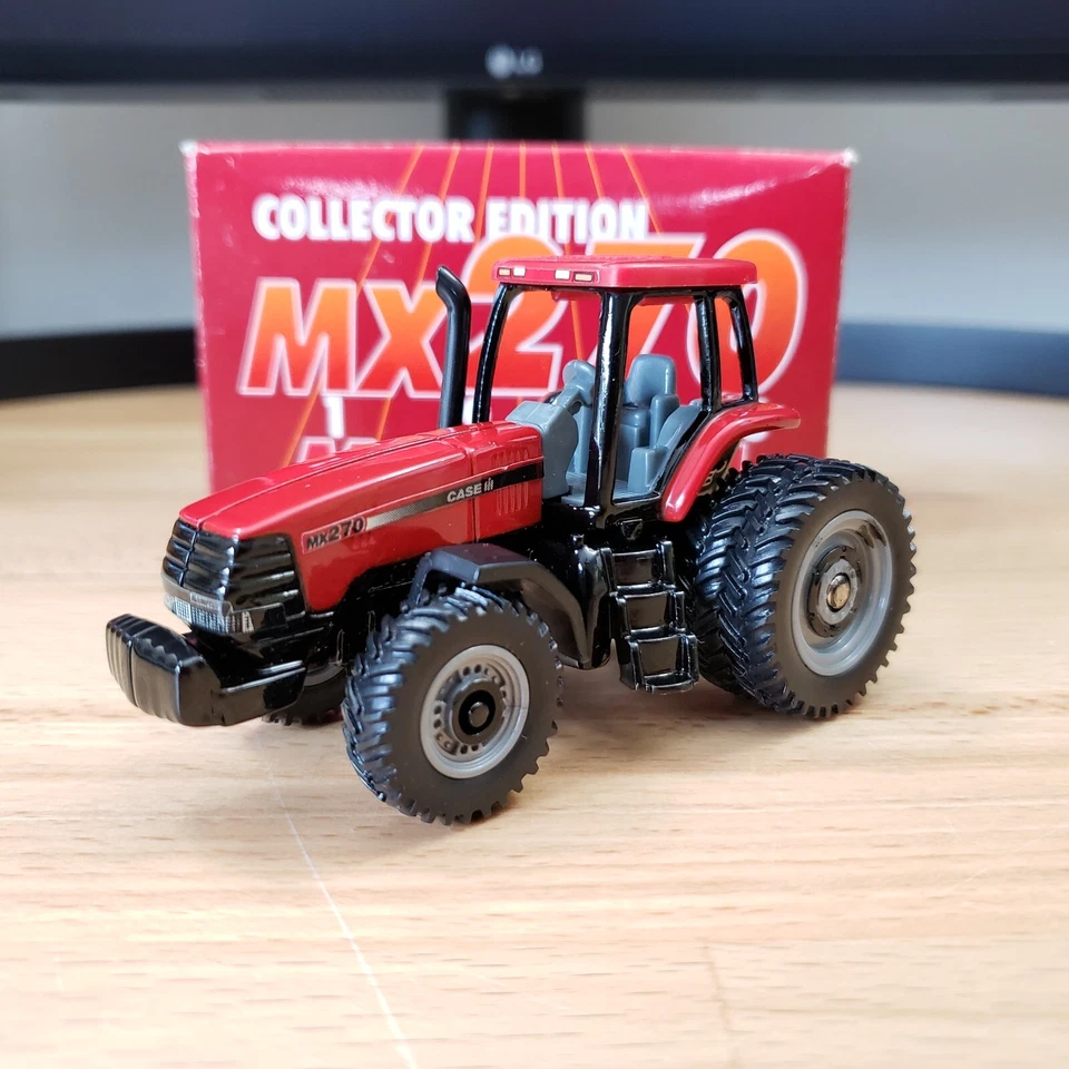 Ertl Case IH MX270 Magnum Tractor with Duals 1998 Collector Edition Diecast 1:64 - Image 2 of 4