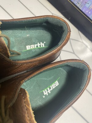 EARTH CARTER SHOES SIZE 11 MEN