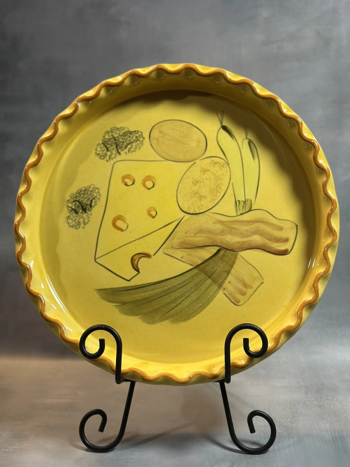 Vintage Los Angeles Pottery Ceramic Pie Plate 11.75"