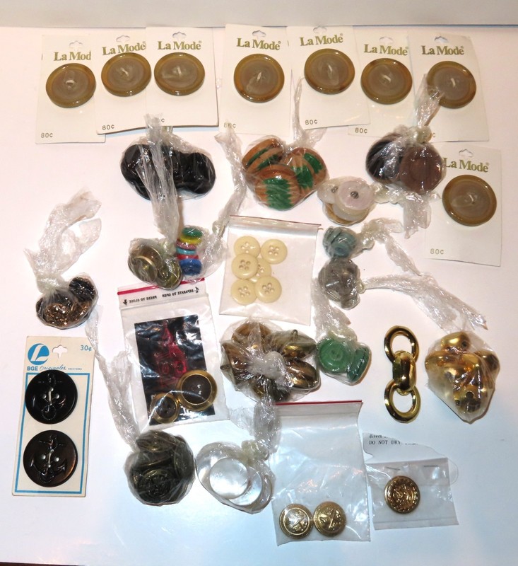 Lot of Miscellaneous Large and small Buttons Sewing Projects or Crafts. Brass