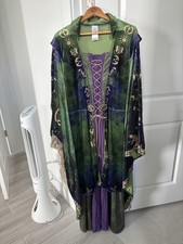Spirit Halloween Adult Hocus Pocus Winifred Sanderson Deluxe Costume  Licensed
