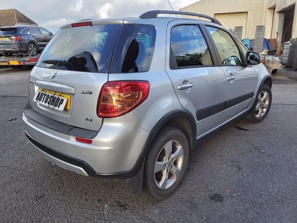 SUZUKI SX4 SZ5 MK1 2006-2014 ABS Pump Modulator 5611055L90000 - Image 4 of 4