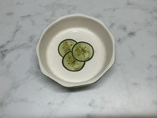 toni raymond pottery cucumber bowl vintage 11.5cm wide, 3.5cm height