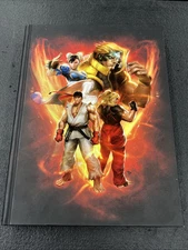 Street Fighter V Collector's Edition Guide In Good Condition
