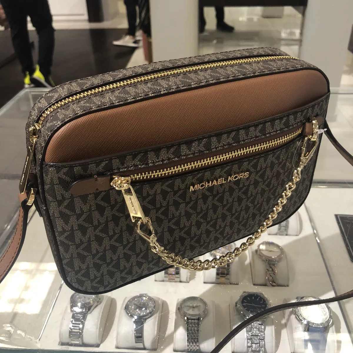 mk jet set crossbody