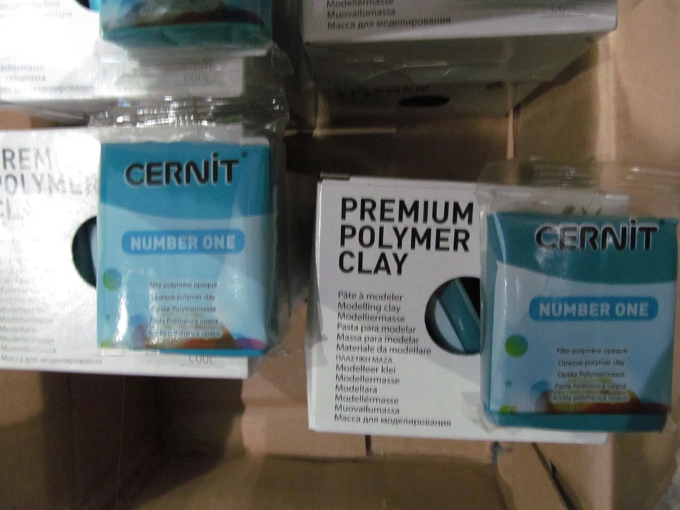 LOT OF 72 CERNIT PREMIUM POLYMER CLAY NO. 1 MIXED COLORS 2OZ EACH X 72 - Image 3 of 3