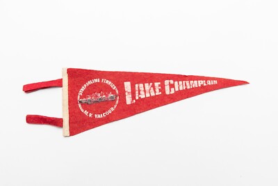 Vintage M.C. Valcour Lake Champlain Streamline Ferries Souvenir Felt Pennant 14''