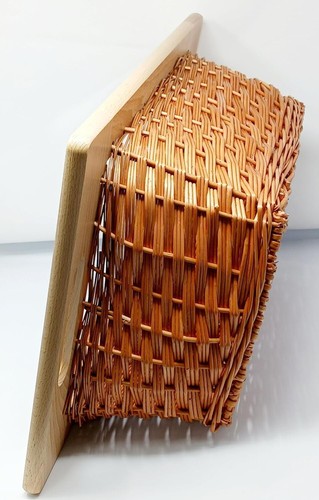 11 5/16" Width Pullout Wicker Baskets with Handles and Beechwood Frame & Runners - Picture 5 of 13