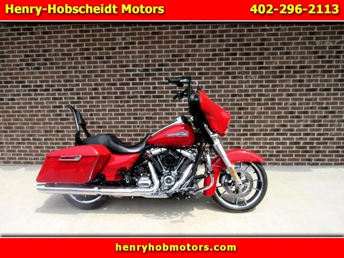 2023 Harley-Davidson Street Glide 