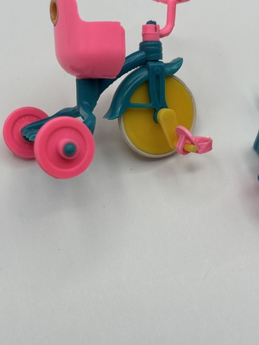 1967 Mattel Liddle Kiddles Trikediddle Tricycle : Both pedals, Wheel, And Cart - Picture 7 of 8
