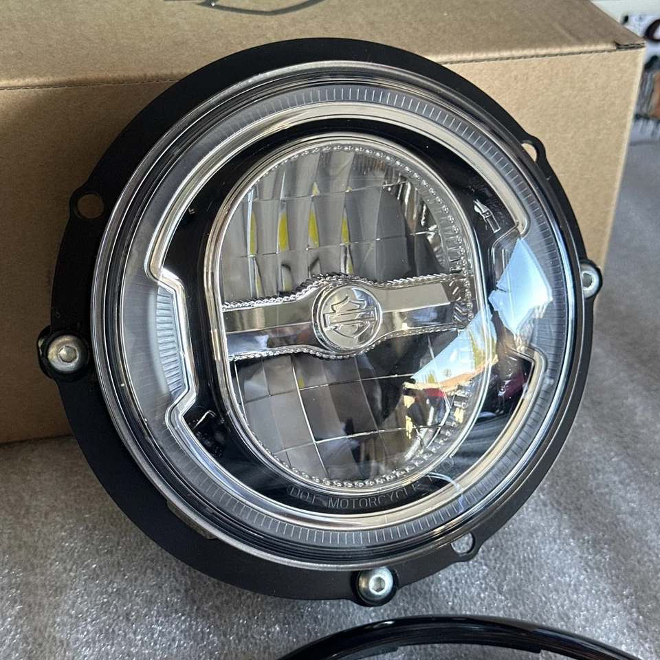 2018-2023 OEM Harley-Davidson Low Rider ST Street Bob Headlight - 67700635A - Image 3 of 4