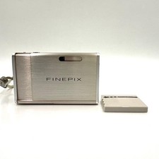FUJIFILM FINEPIX Z2 Compact Digital Camera Tested Working Seller Japan