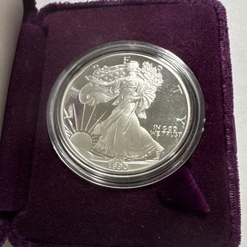 Beautiful US American Silver Eagle 1990 Proof 1 oz .999 fine silver
