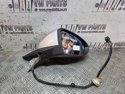 VW GOLF MK7 DRIVER SIDE POWER FOLDING ELECTRIC WING MIRROR SILVER LA7W 13-16