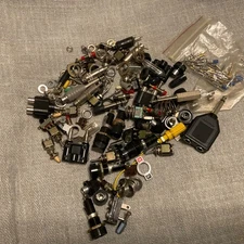 Mixed Lot Of Vintage & Modern Audio Hardware And Connectors (Lot 9)