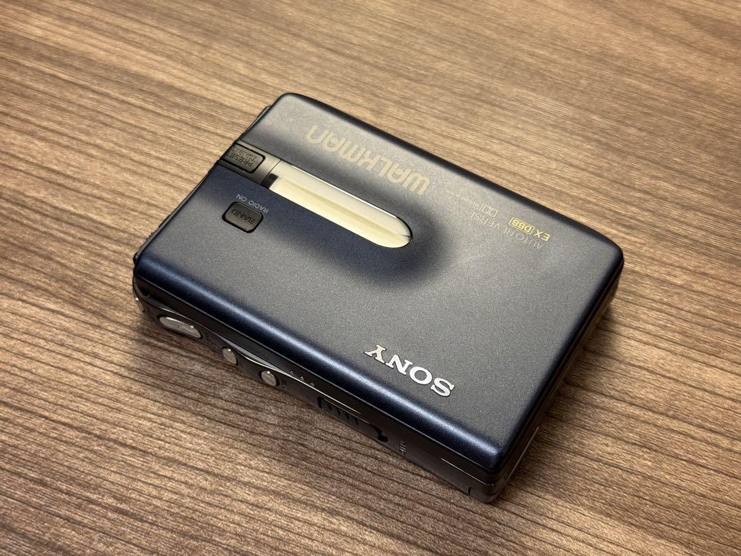 SONY WALKMAN FM/AMラジオ カセットウォークマン WM-FX70 SONY WALKMAN