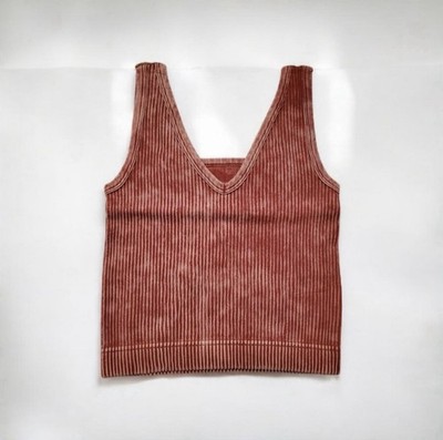 Women s S/M Zenana Ribbed Cropped Tank (Rust)  Unpadded Reversible