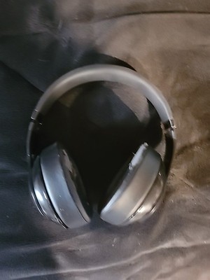 Beats by Dr. Dre MQ562LL/A Over the Ear Headphones - Matte Black Studio3