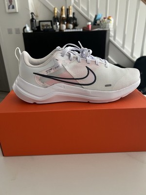 Nike Downshifter 12 PRM DX7855-100 Damen-Laufschuhe Fitnessstudio Zug UK 7,5