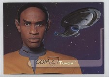 1995 SkyBox Star Trek: Voyager Season One Series 2 Embossed Crew Tuvok #E3 1l2
