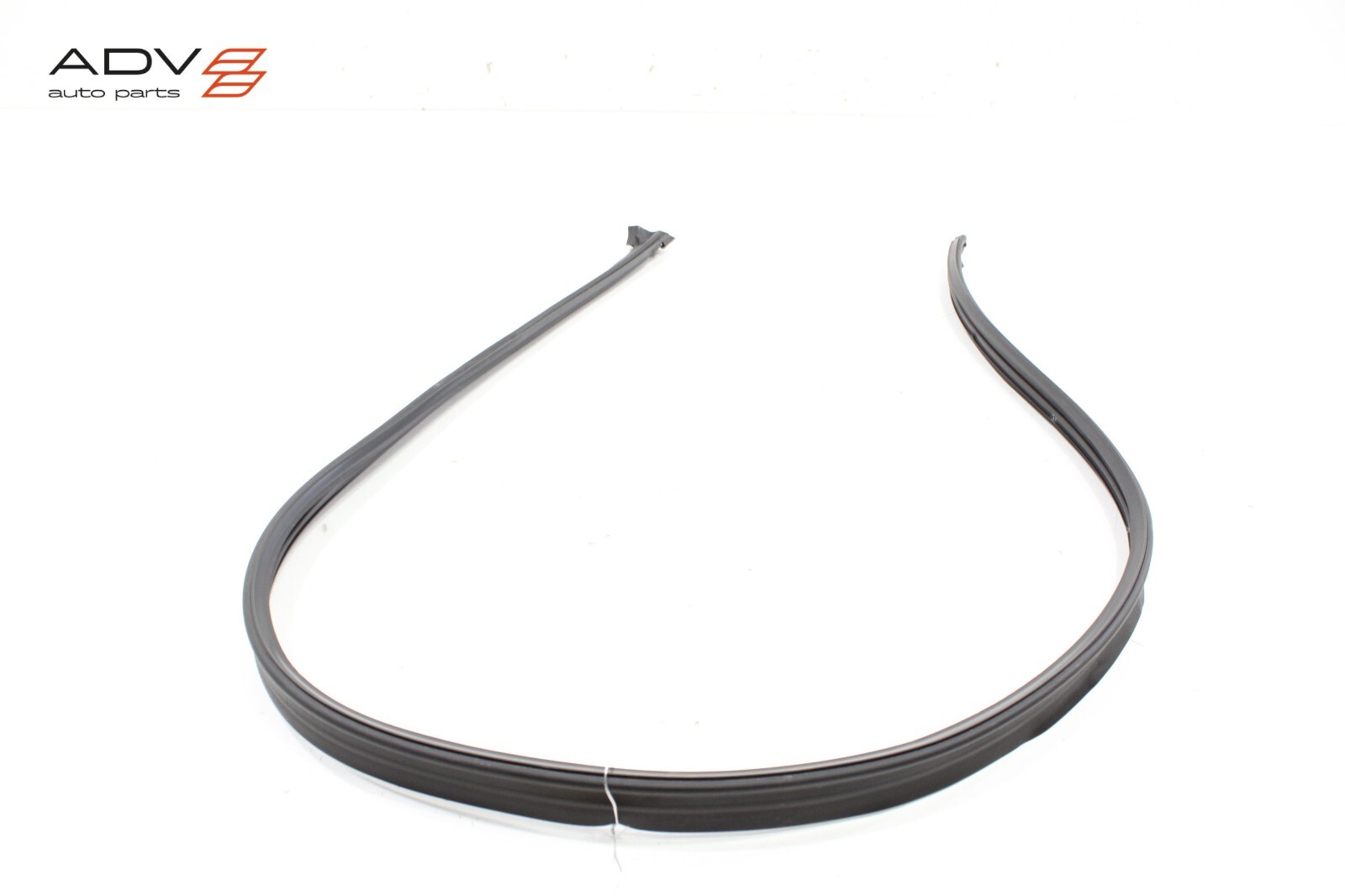 Maserati Levante 2017-2020 Left Door side seal P/N 13602