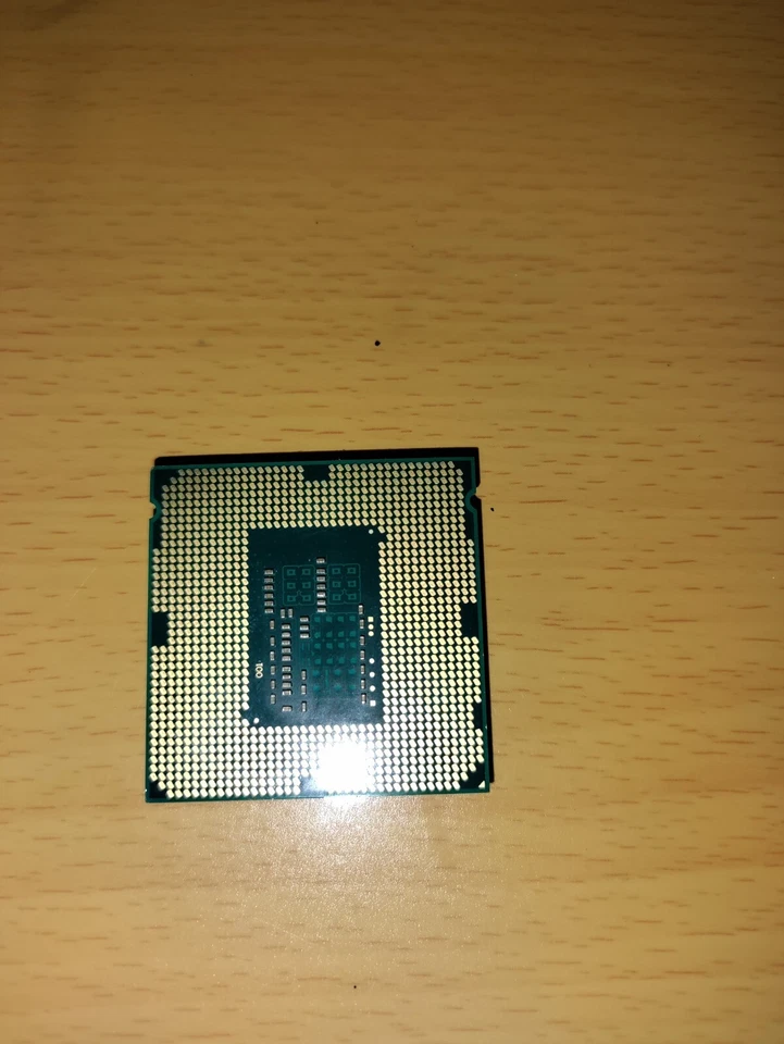 Intel Core i3 4.2GHz MultiBoost gaming Processor Intel Turbo Boost Enabled   - Image 2 of 2