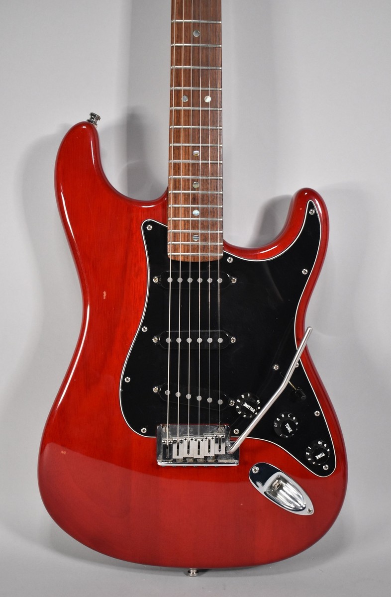 2004 Fender FSR American Deluxe Mahogany Stratocaster Crimson Red