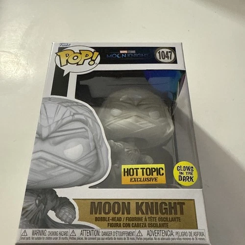 Funko Pop! Vinyl: Marvel - Moon Knight (Glows in the Dark) - Hot Topic (HT)