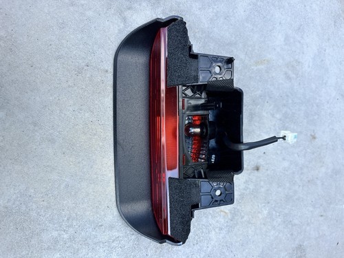 2020-2022 Hyundai Venue Center High Mount Stop Light Rear Brake Light Tail OEM