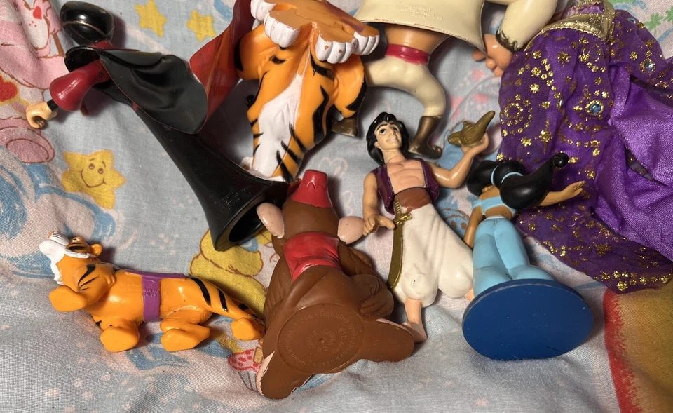 LOTE de figuras de acción vintage Mattel Disney Aladdin Jafar Genie 1992 Posable 1993 Foto 4 de 4