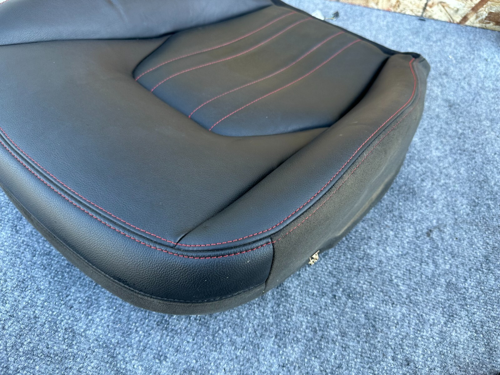 FRONT LEFT BOTTOM SEAT LEATHER CUSHION COVER 14-20 MASERATI GHIBLI Q4